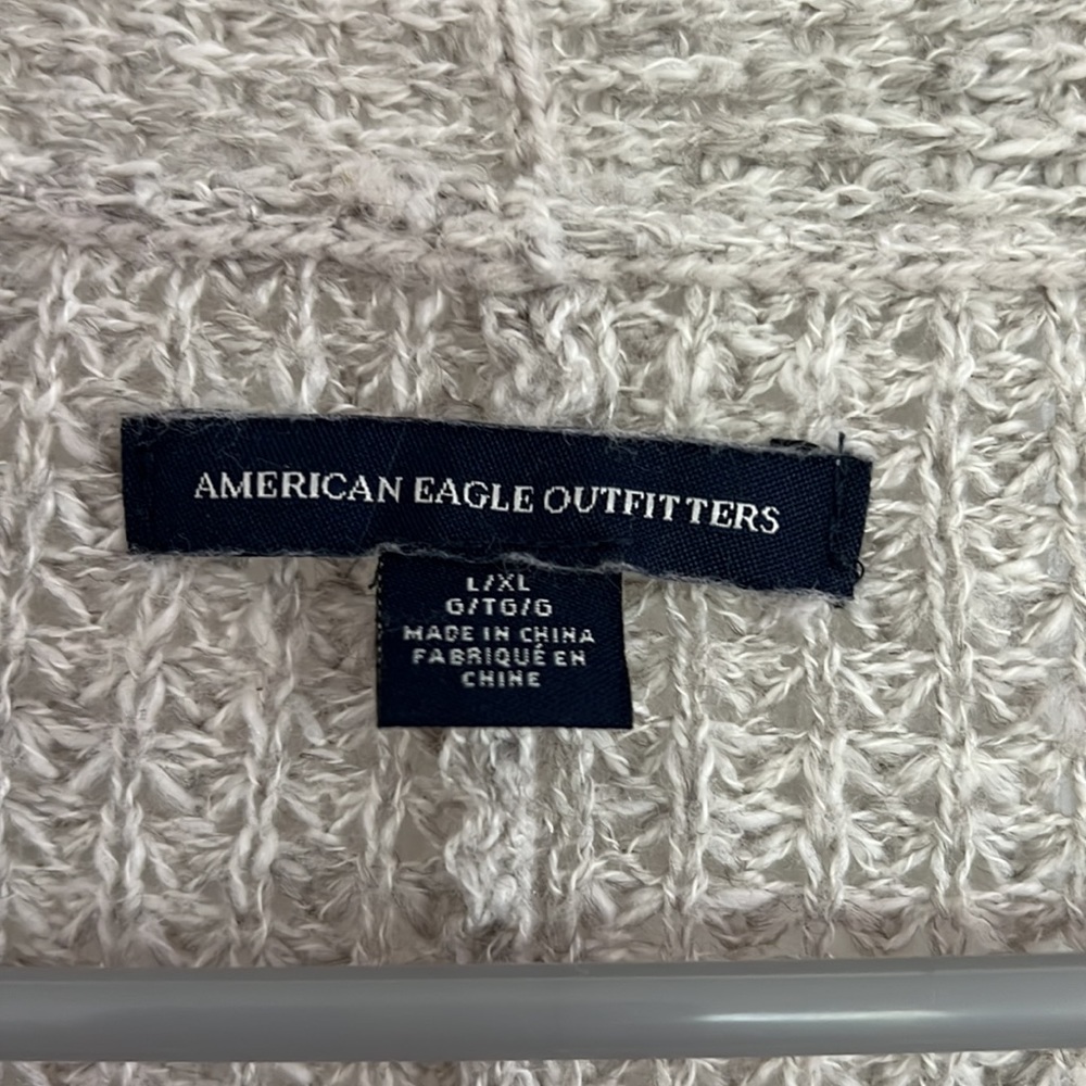 American Eagle cardigan - Picture 2 of 4